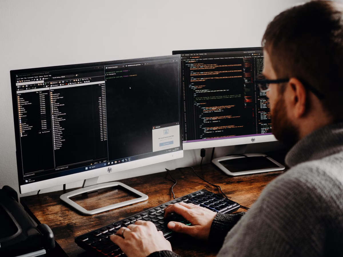 What Is MCP? How Does Model Context Protocol Connect AI Agents, Tools, APIs And JSON Schema?