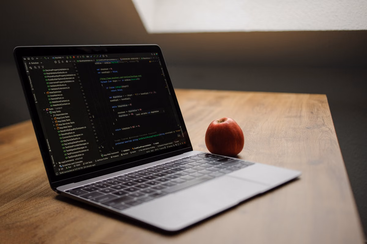 Mac mini M6 2026 : précommander, attendre les tests ou louer un Mac distant ?